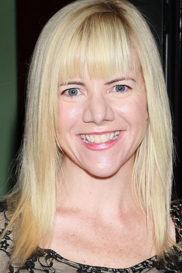 Jennifer Elise Cox - Shopper