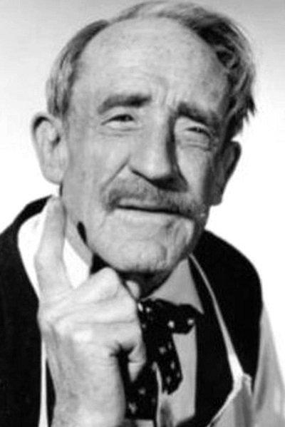 Houseley Stevenson - Mr. Barlow (uncredited)