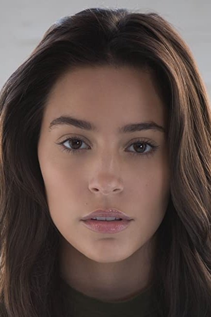 Alexxis Lemire - Aster Flores