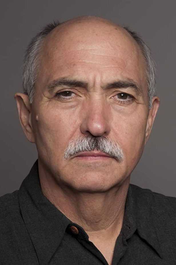 Miguel Sandoval - Rostagno