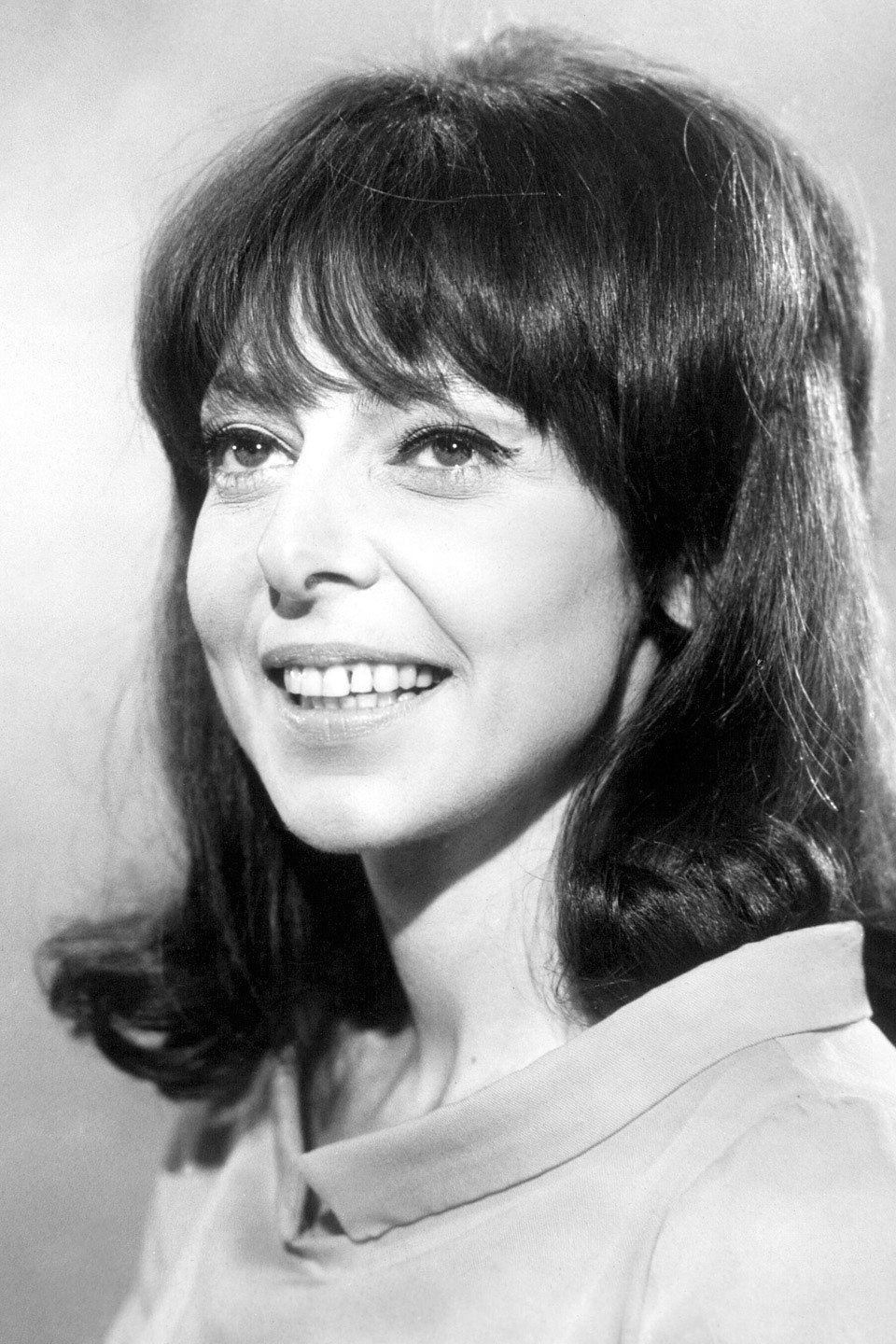 Elaine May - Girl with Note for Benjamin (uncredited)
