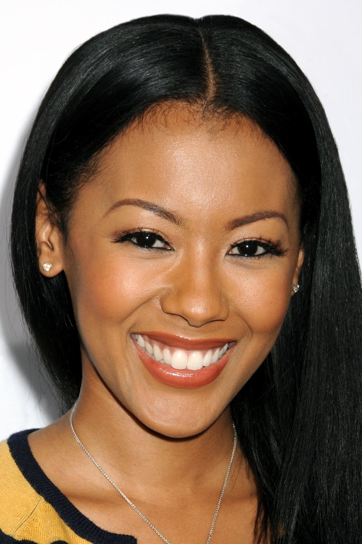 Denyce Lawton - FBI Agent Harper Winslow