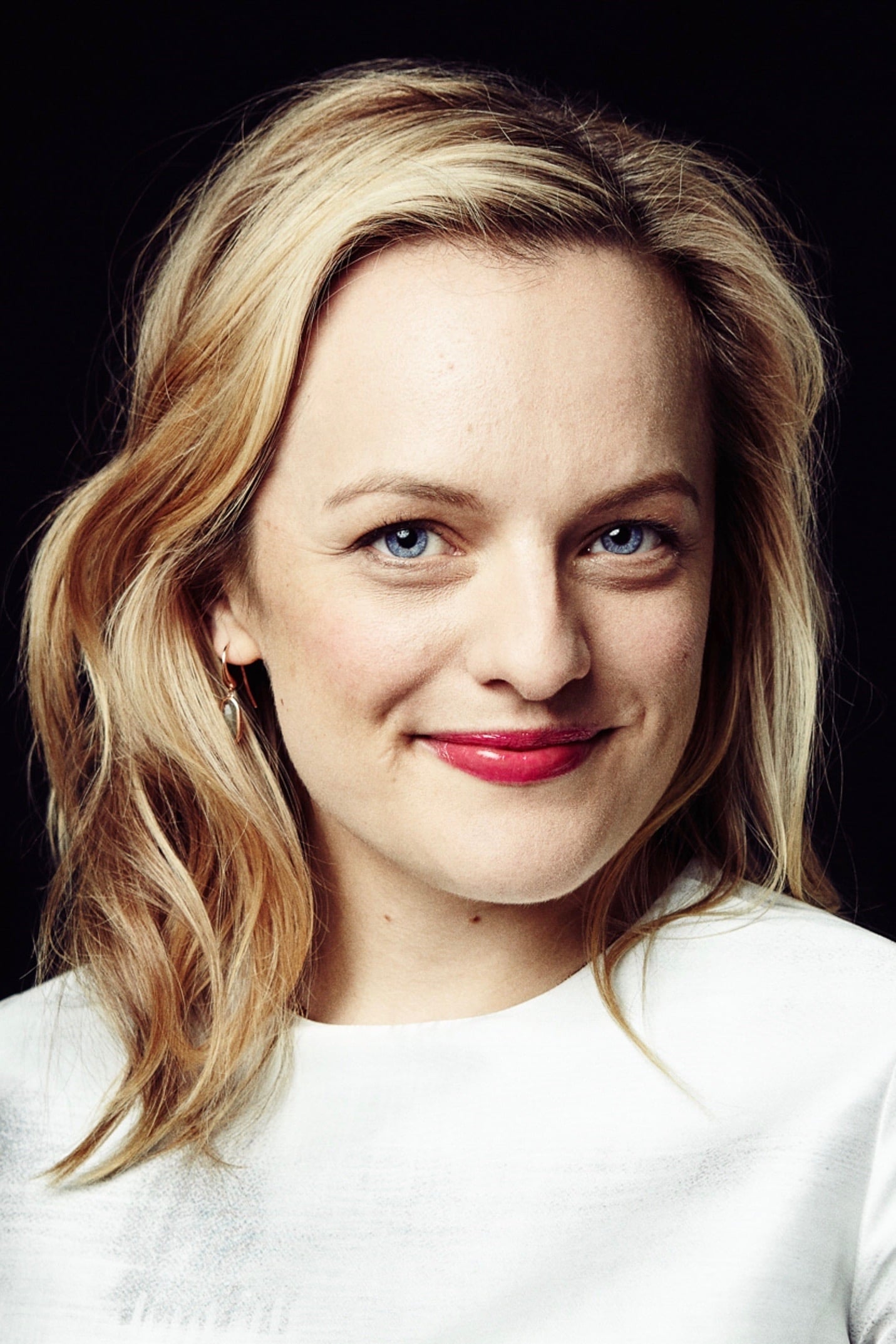 Elisabeth Moss - Alumna