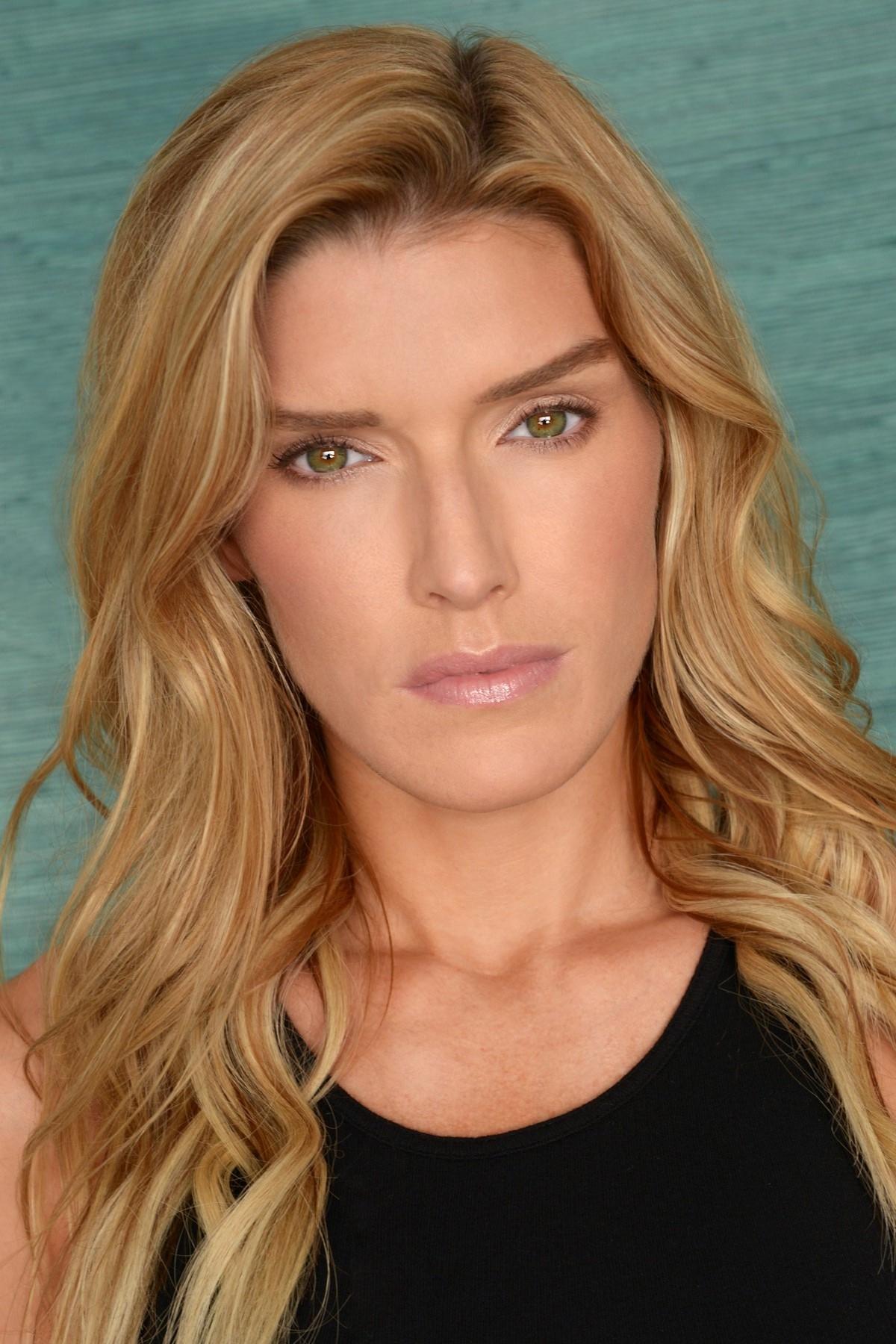 Camilla Cleese - Pilot