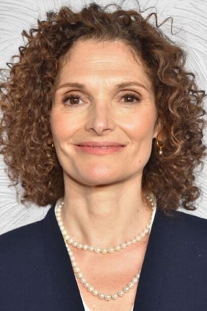 Mary Elizabeth Mastrantonio - Gina