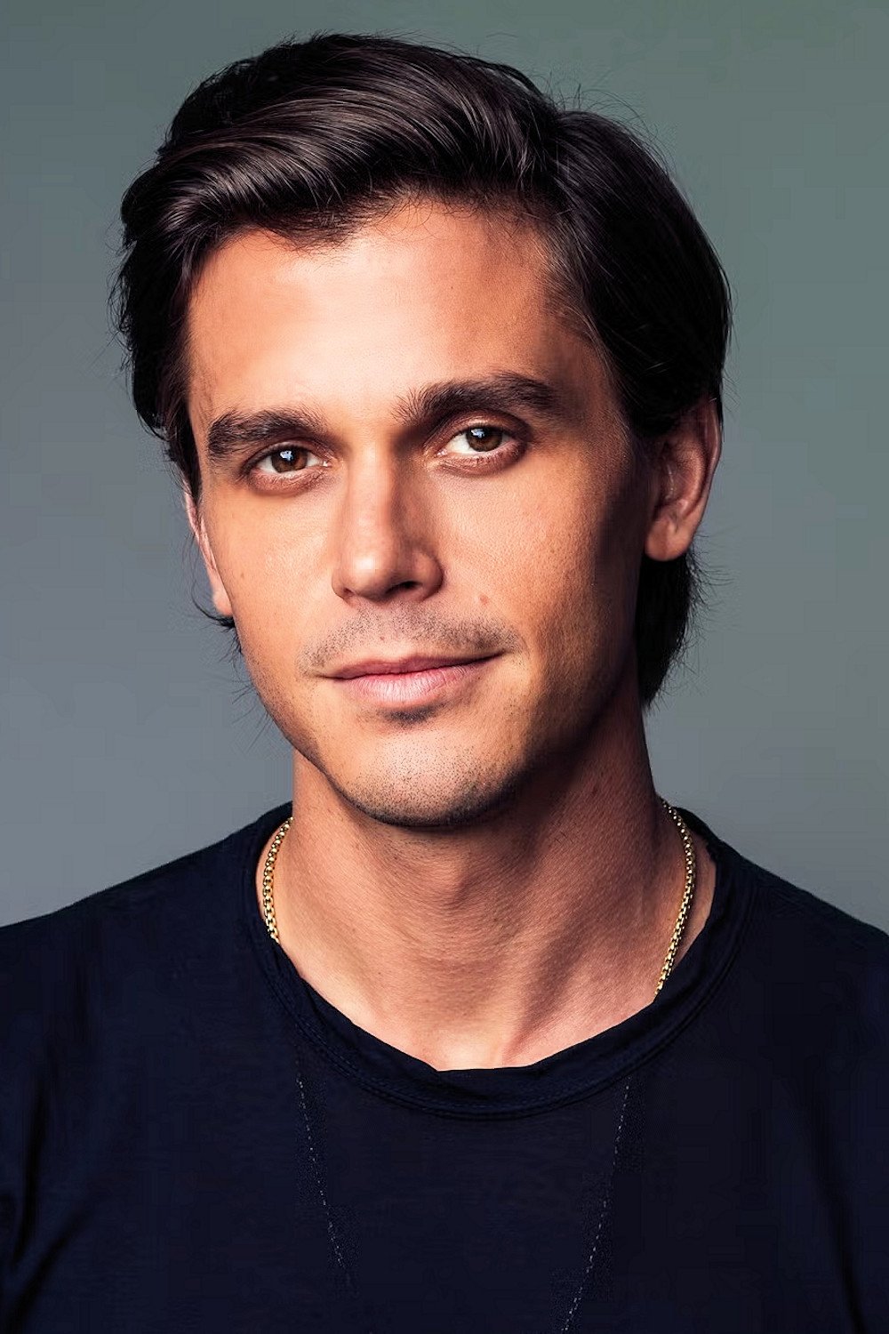 Antoni Porowski - Self