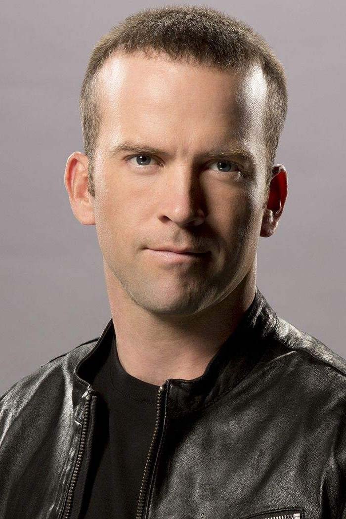 Lucas Black - Sean Boswell