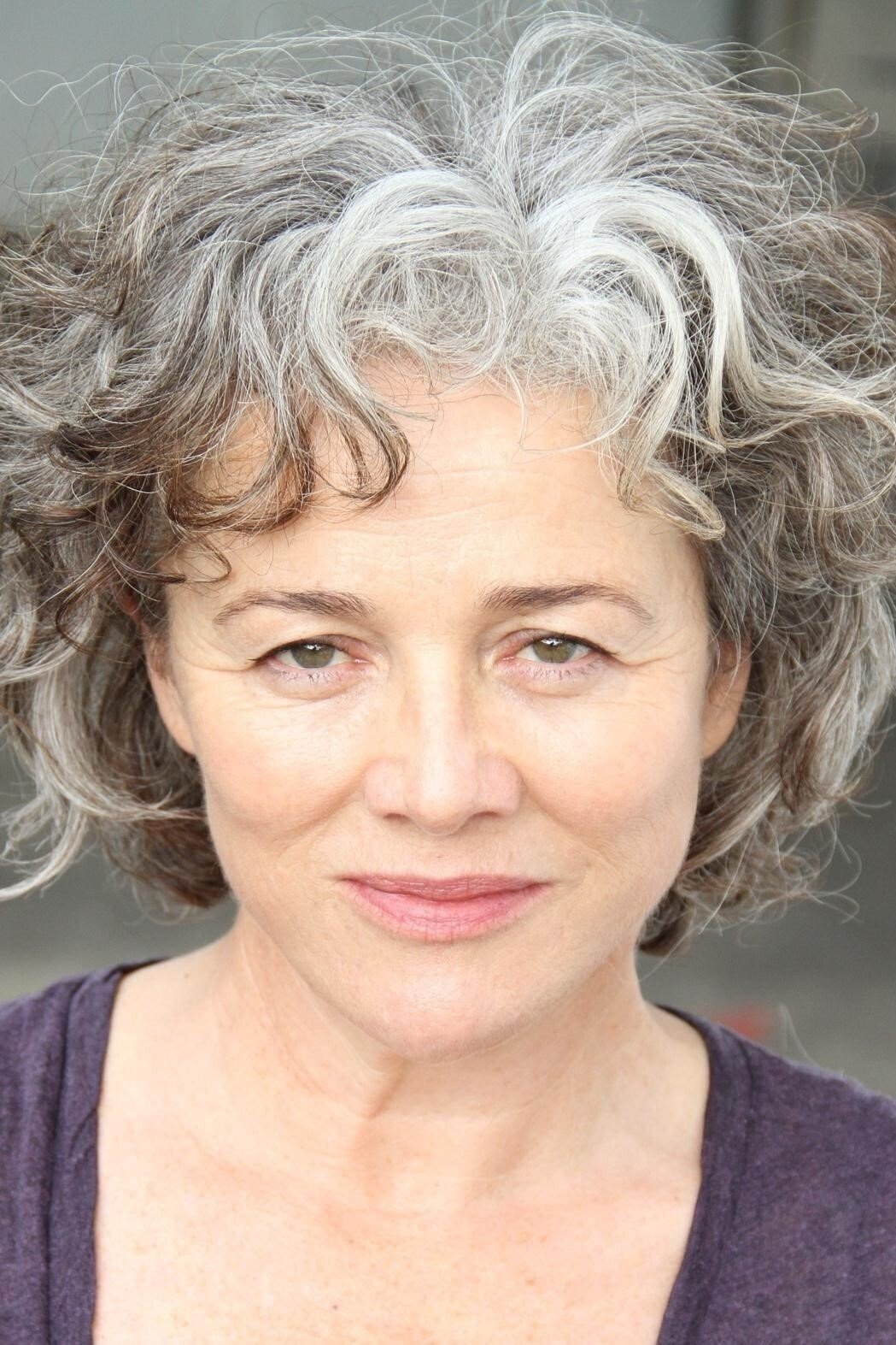 Sarah Peirse - Hilda Bianca
