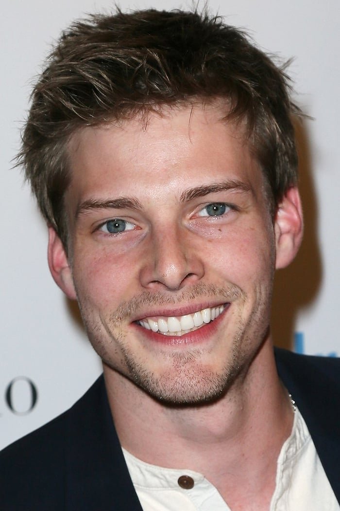 Hunter Parrish - Ben