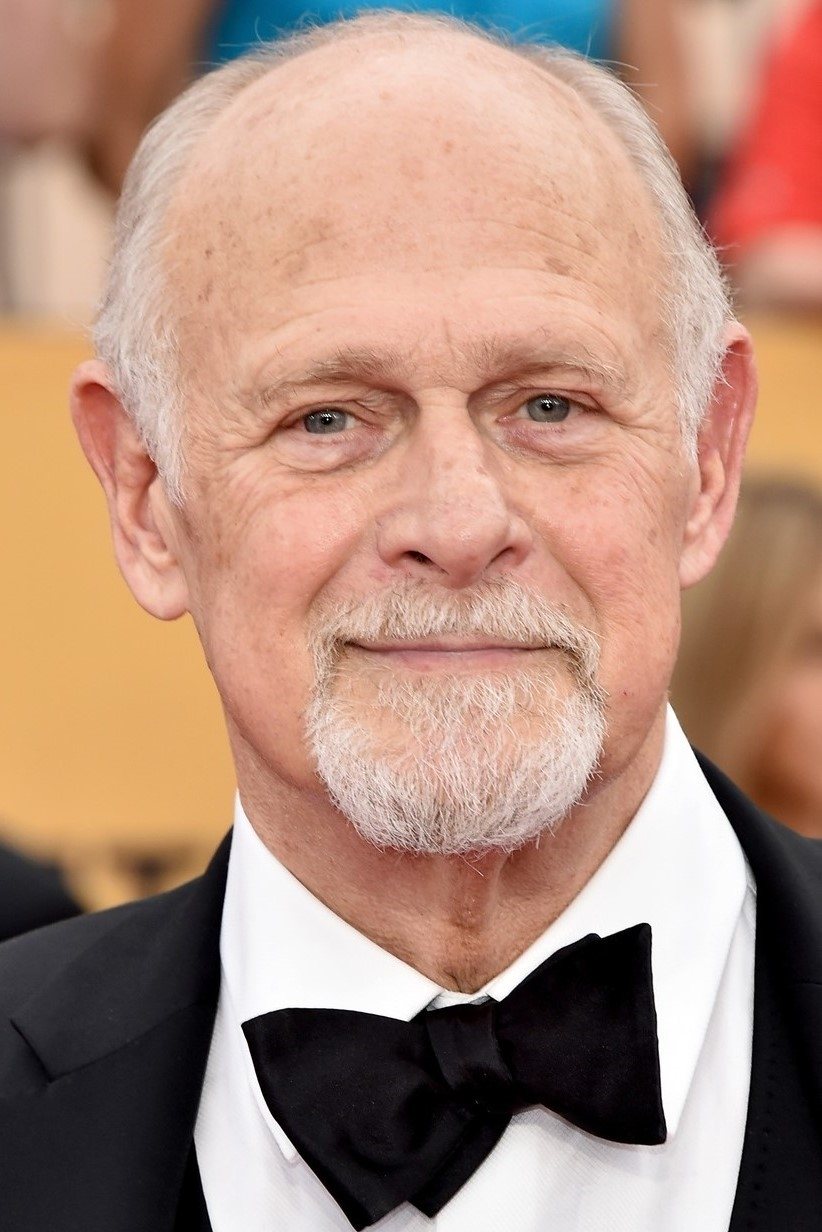 Gerald McRaney - Tom Campbell