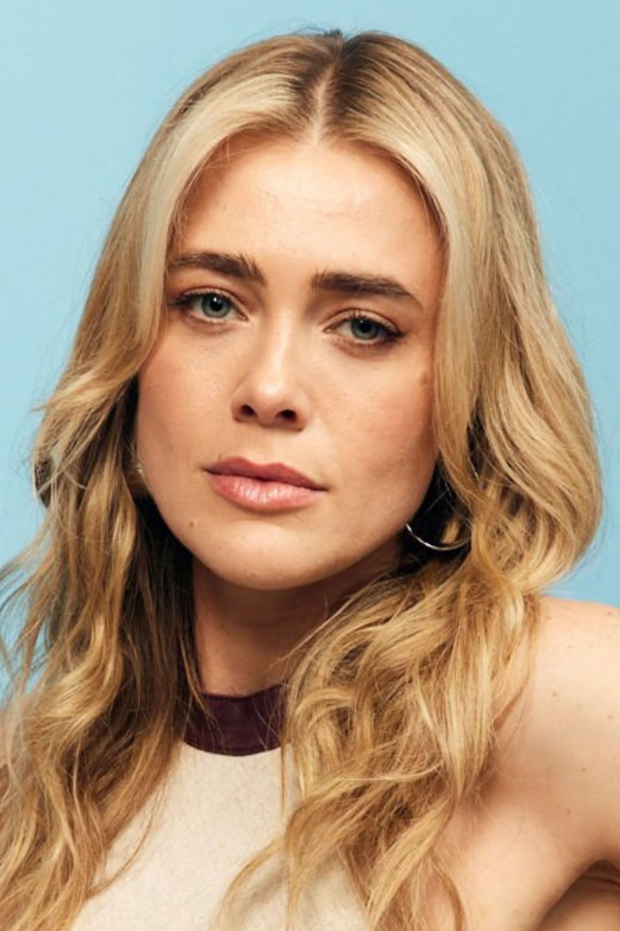 Melissa Roxburgh - Heather Henning
