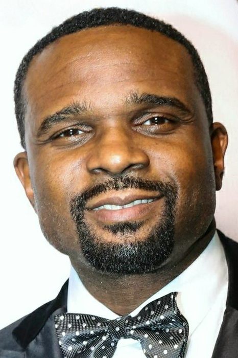 Darius McCrary - Detective Joe