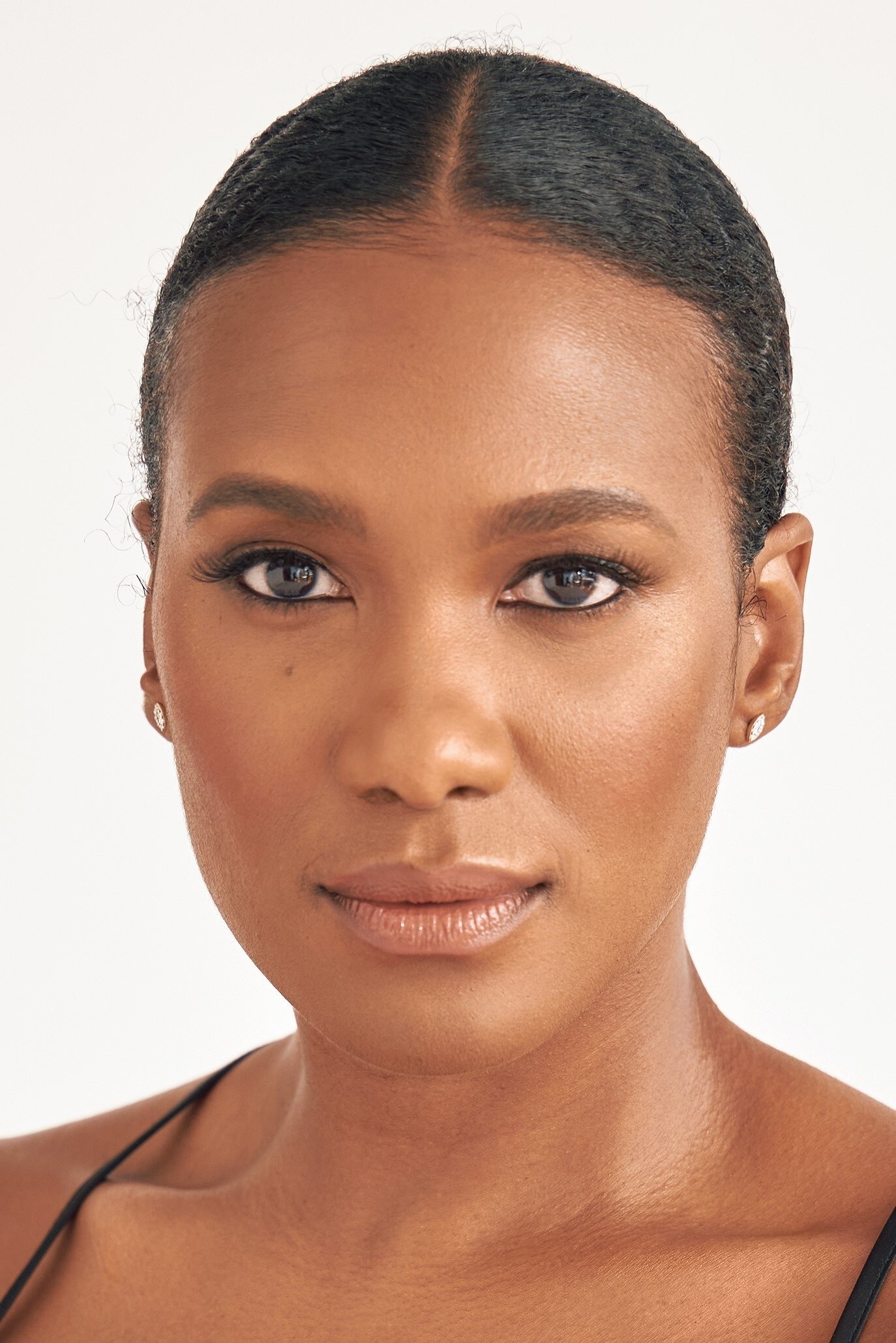 Vicky Jeudy - Rayna