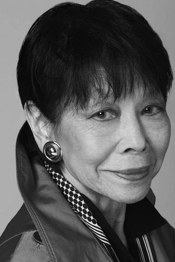 Jacqueline Chan - Jewellery Shop Assistant