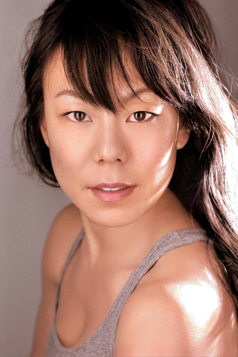 Ali Ahn - Lauren