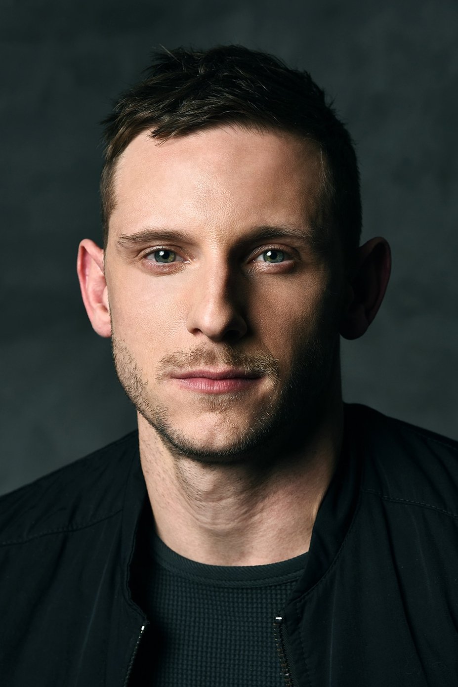 Jamie Bell - Robert Ritter
