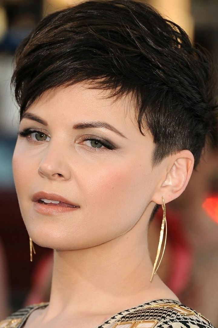 Ginnifer Goodwin - Self (archive footage)