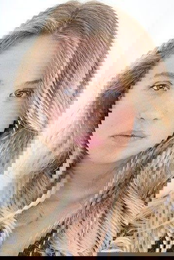 Evie Thompson - Jill