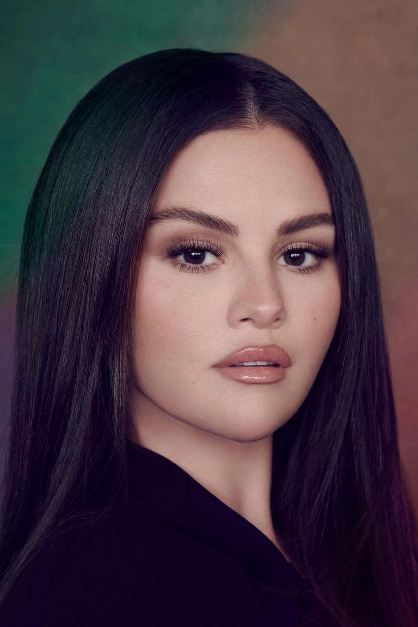 Selena Gomez - Self