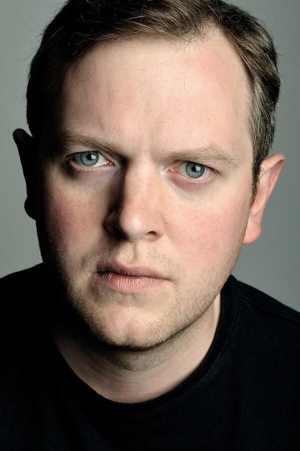 Miles Jupp - Waiter