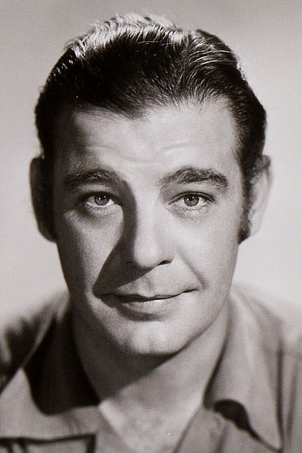Lon Chaney Jr. - Martin Howe