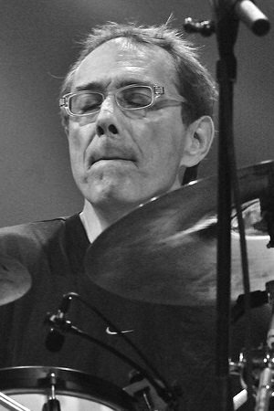 Vinnie Colaiuta - Self (archive footage)