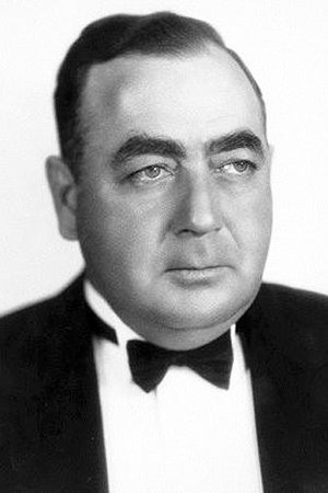 Eugene Pallette - Alexander Bullock