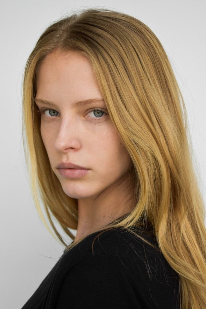 Abby Champion - Model