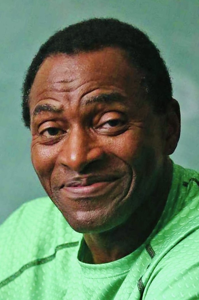 Carl Lumbly - Dick Halloran