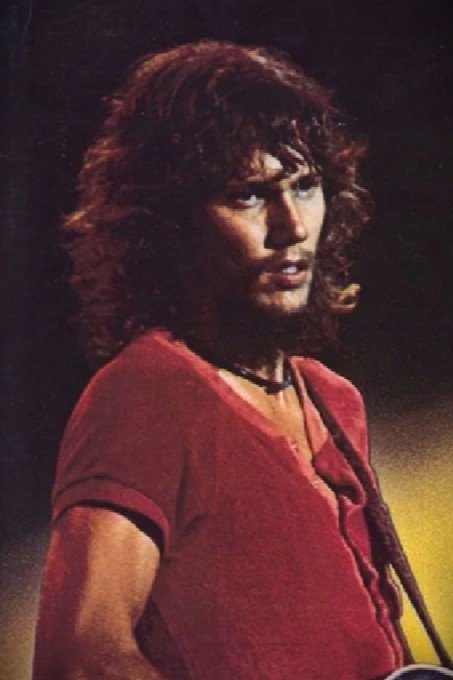 Steve Gaines - Himself
