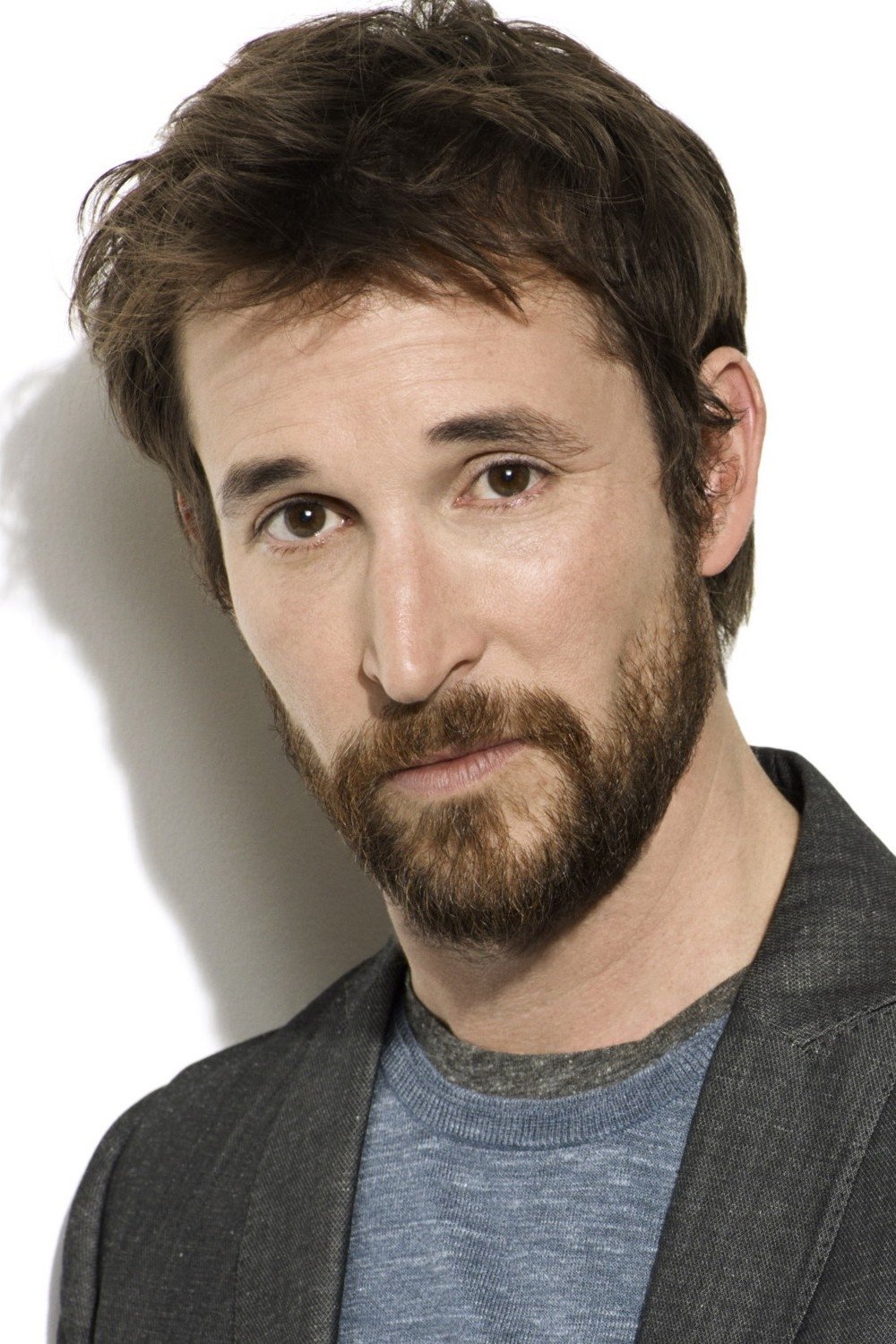 Noah Wyle - Prof. Kenneth Monnitoff