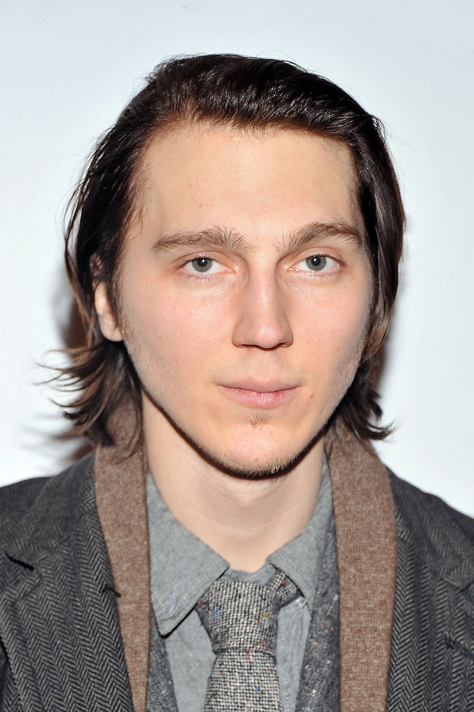 Paul Dano - Prior Walter