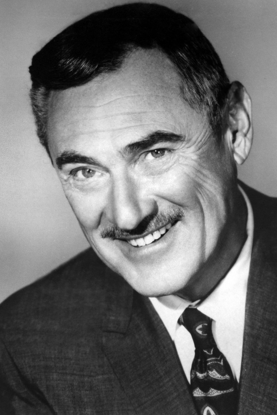 Herbert Rudley - Captain of the Guard