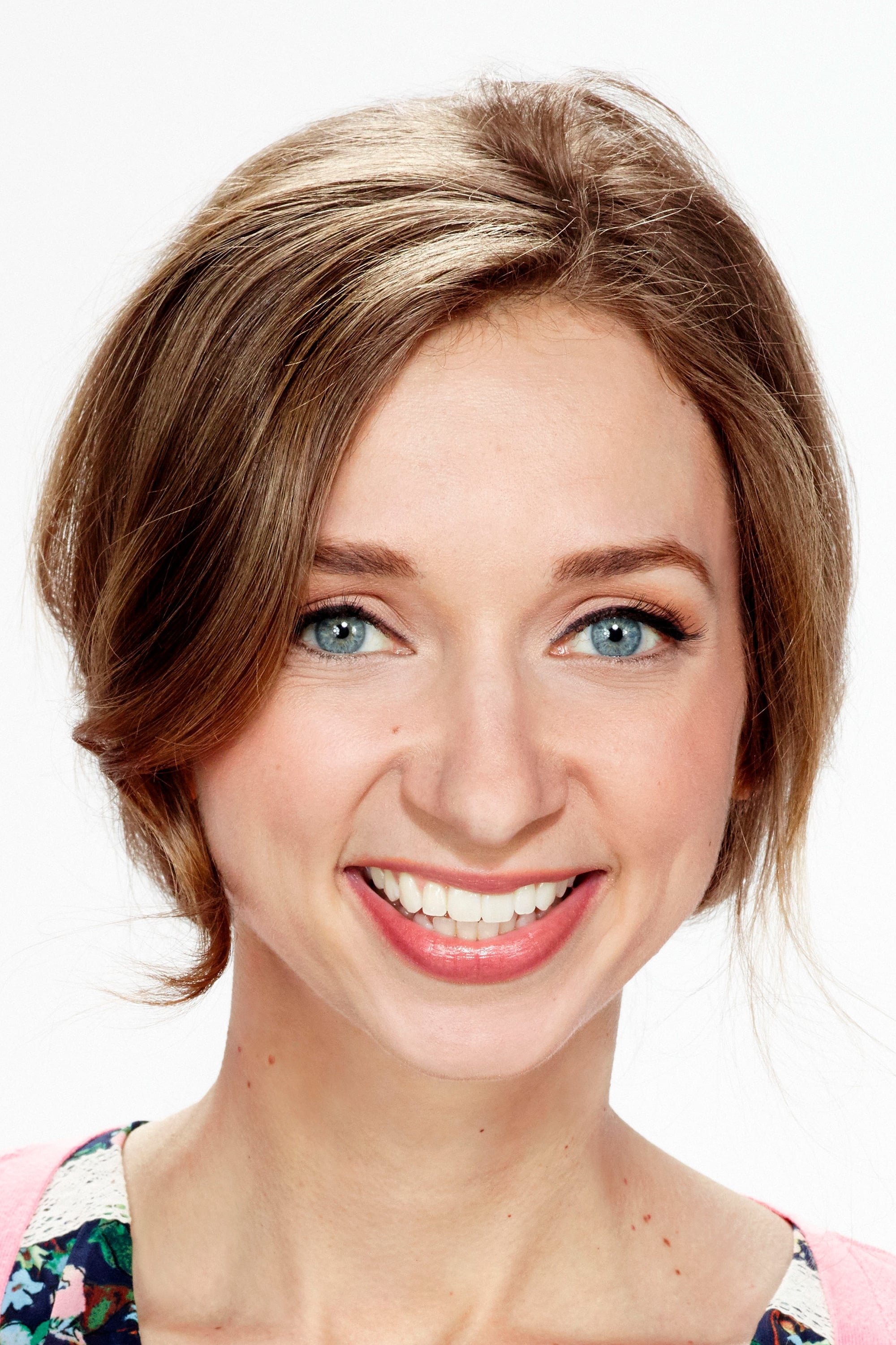 Lauren Lapkus - Mall Security Crystal