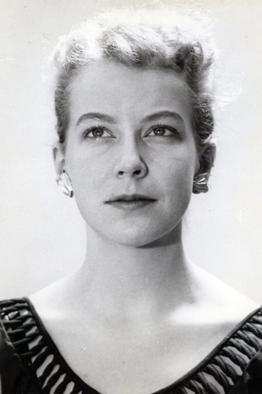 Patience Cleveland - Roberta Sparrow / Grandma Death