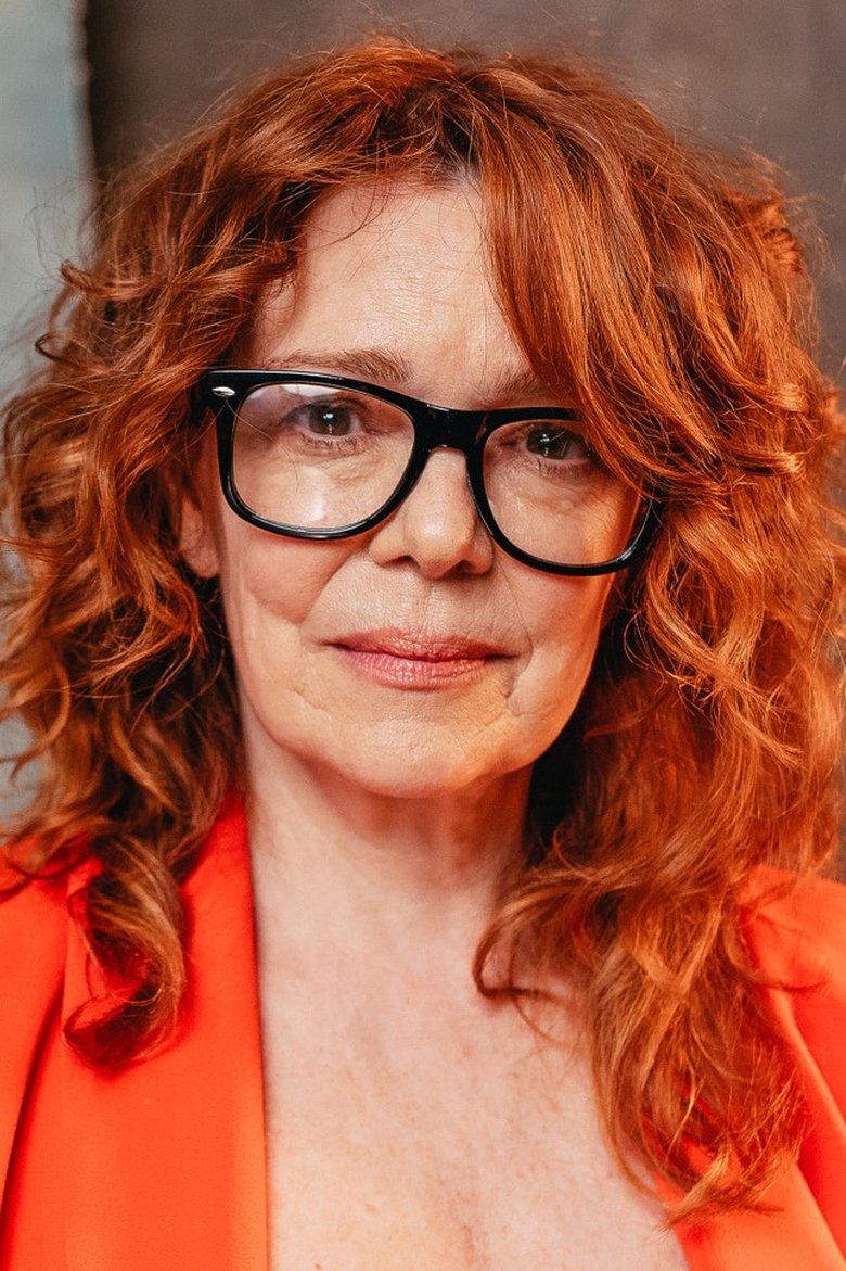 Deirdre O'Connell - Watch Suggestor