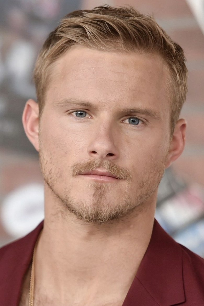 Alexander Ludwig - Watch Suggestor