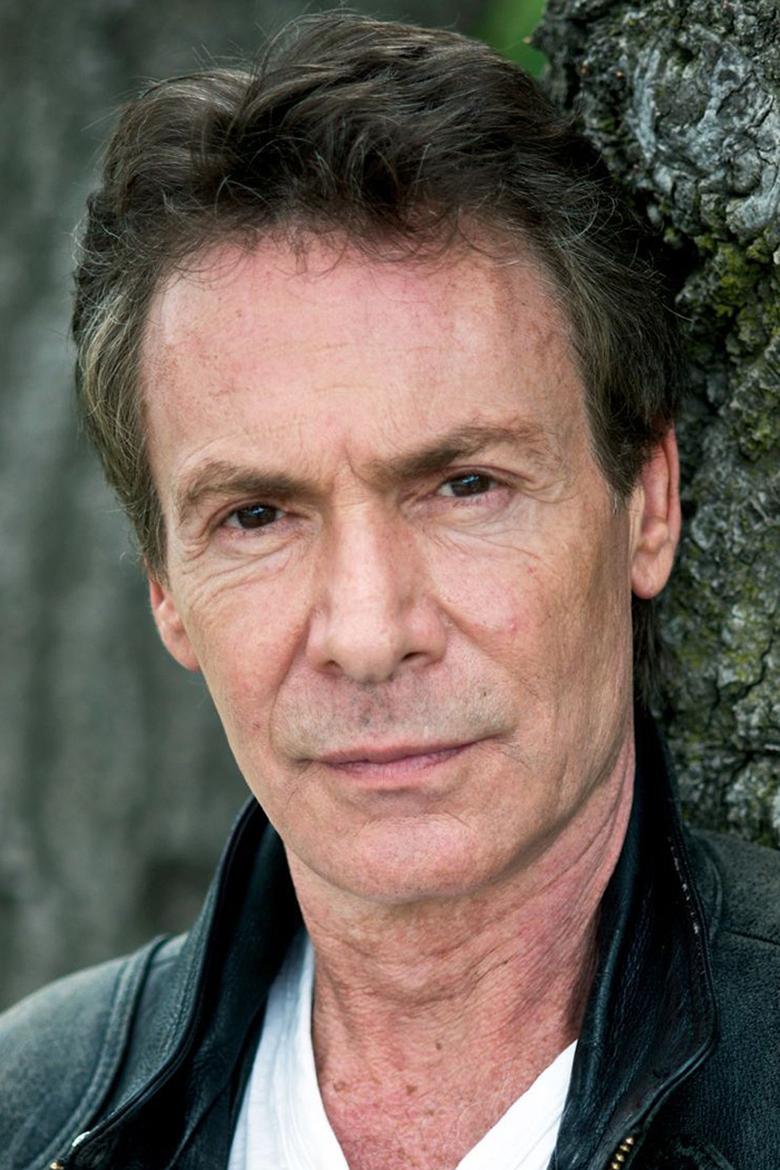 Robin Sachs - Watch Suggestor