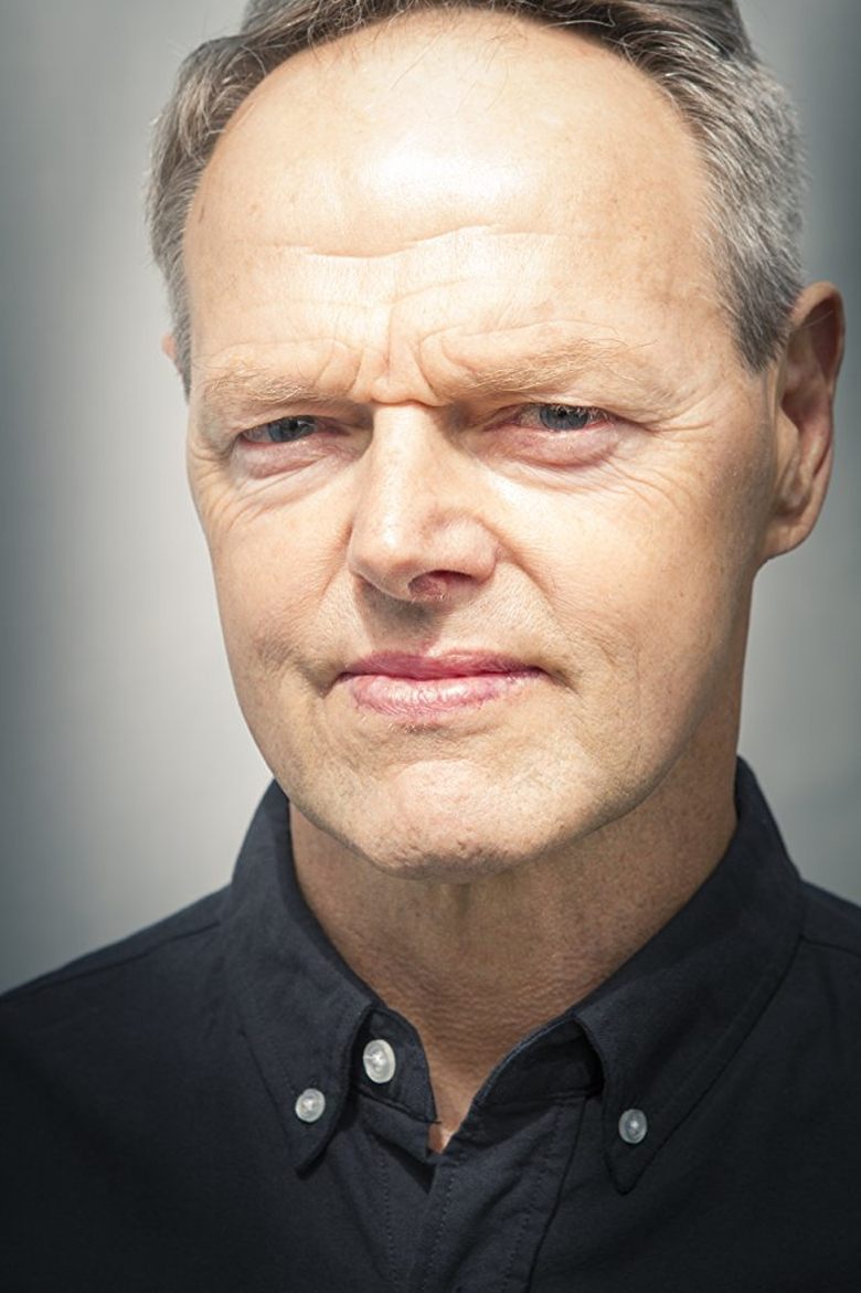 Bruce Hopkins - Watch Suggestor