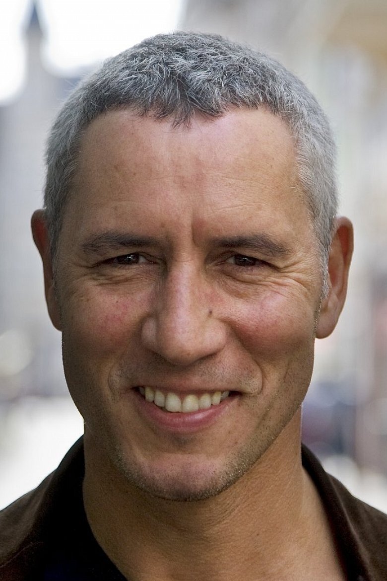 Ralph Herforth - Watch Suggestor