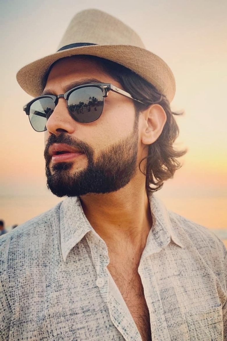 Rishi Saxena - Watch Suggestor