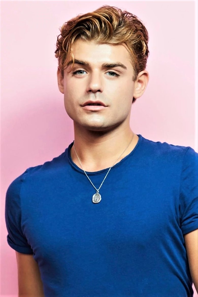 Garrett Clayton - Watch Suggestor