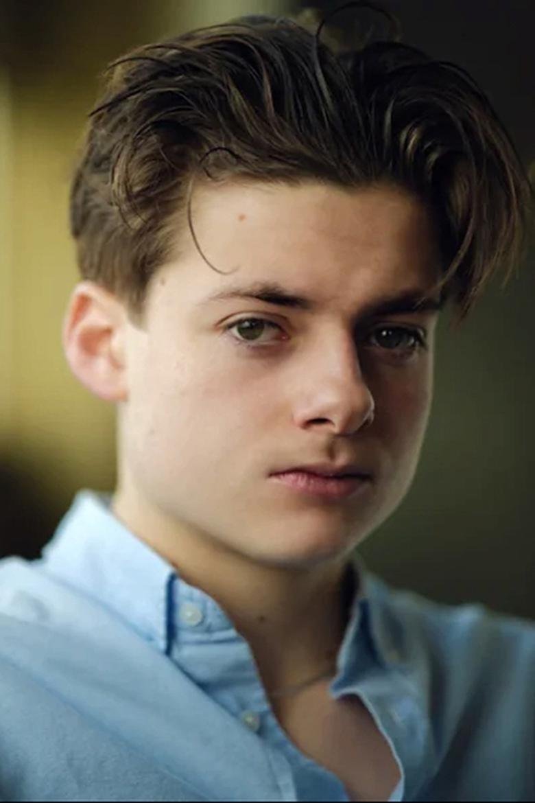Louis Ashbourne Serkis - Watch Suggestor