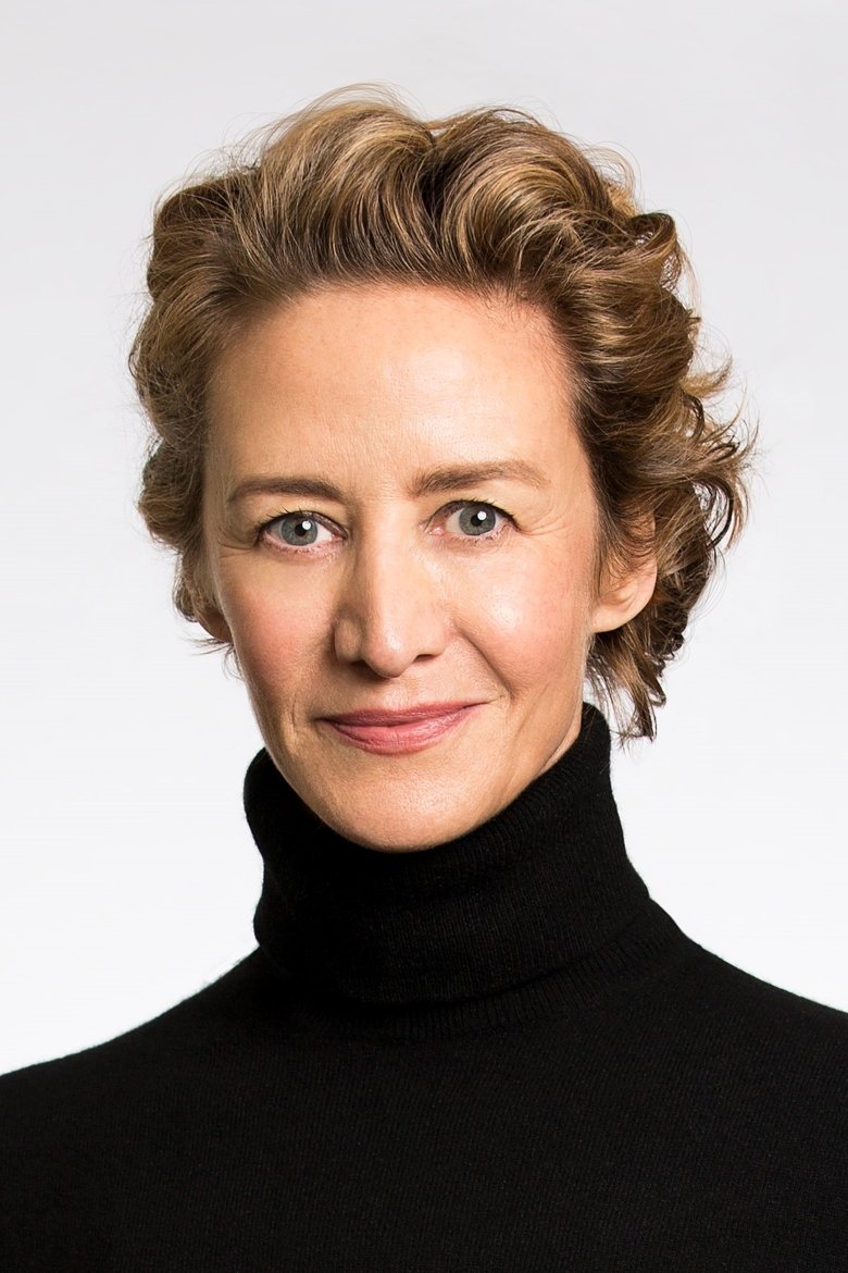 Janet McTeer - Watch Suggestor