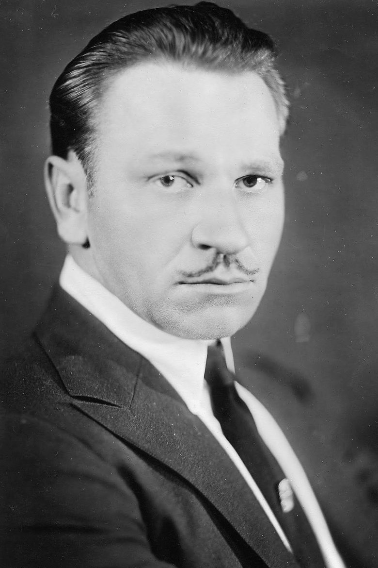 Wallace Beery - Watch Suggestor