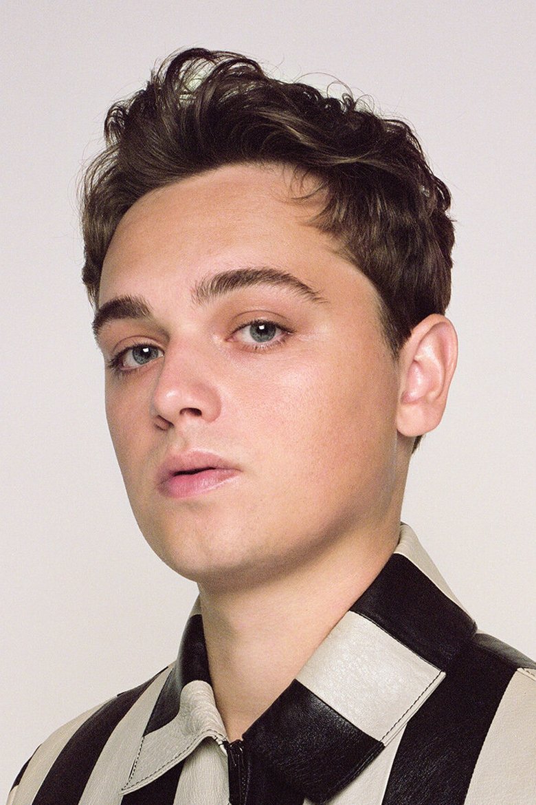 Dean-Charles Chapman - Watch Suggestor